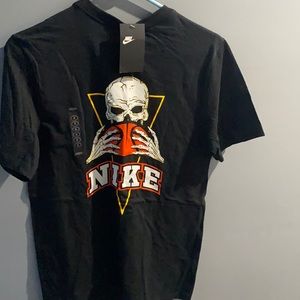 Skeleton shirt